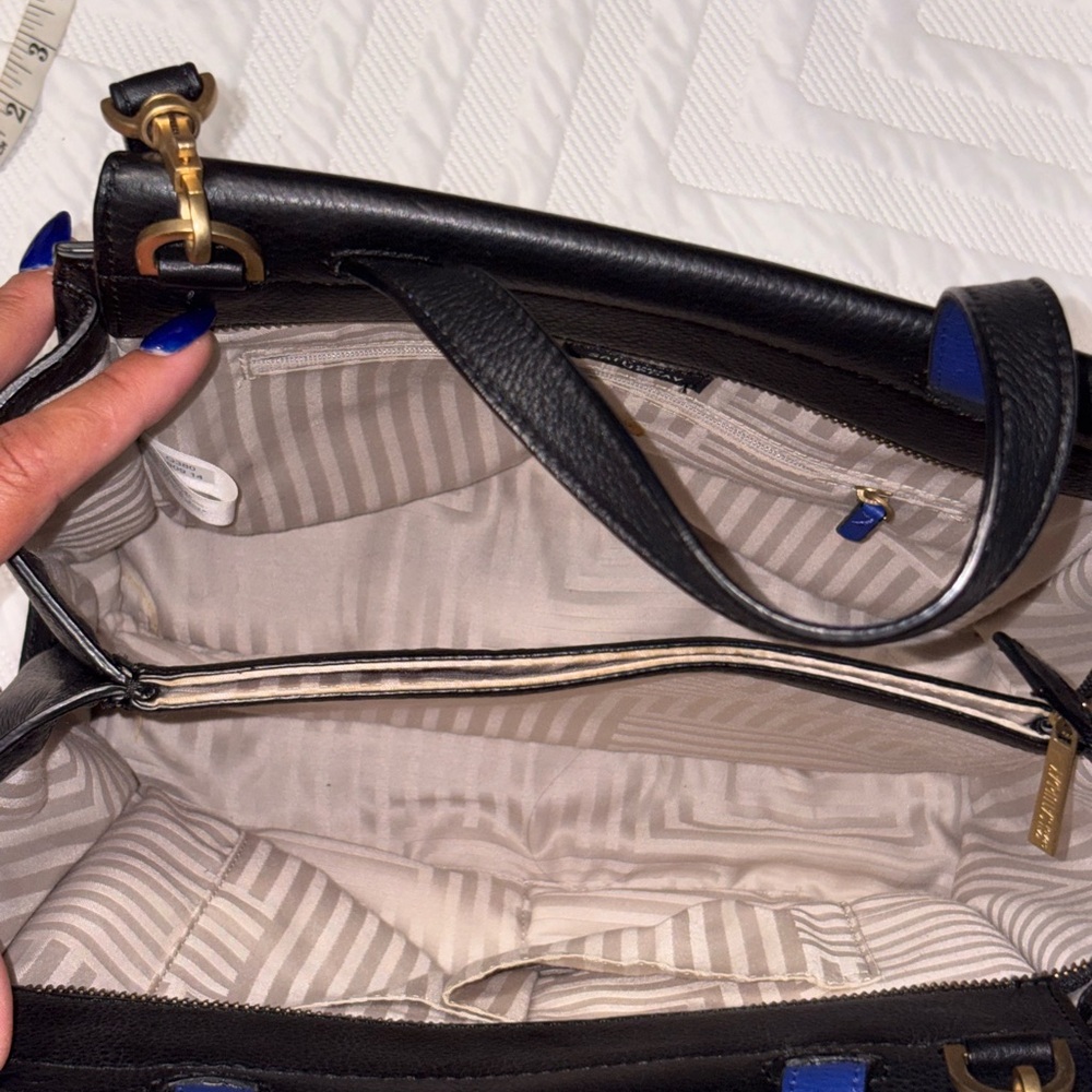 Kate spade Saturday , Stylish Black and Blue Women's leather  Bag - Picture 16 of 16